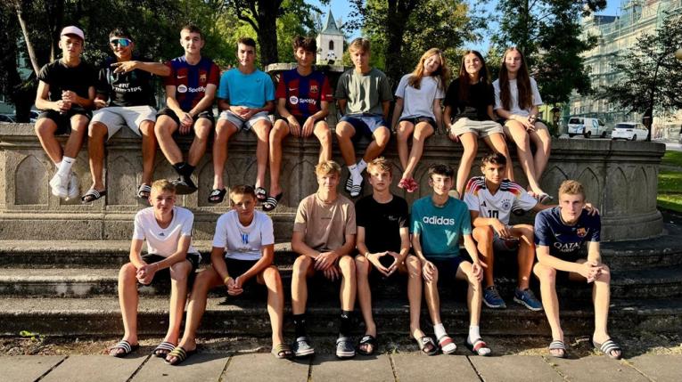 získejte nejnovější novinky ze sportovního úřadu pro aktuální sezónu. sledujte trendy, změny a důležité informace v oblasti sportu.