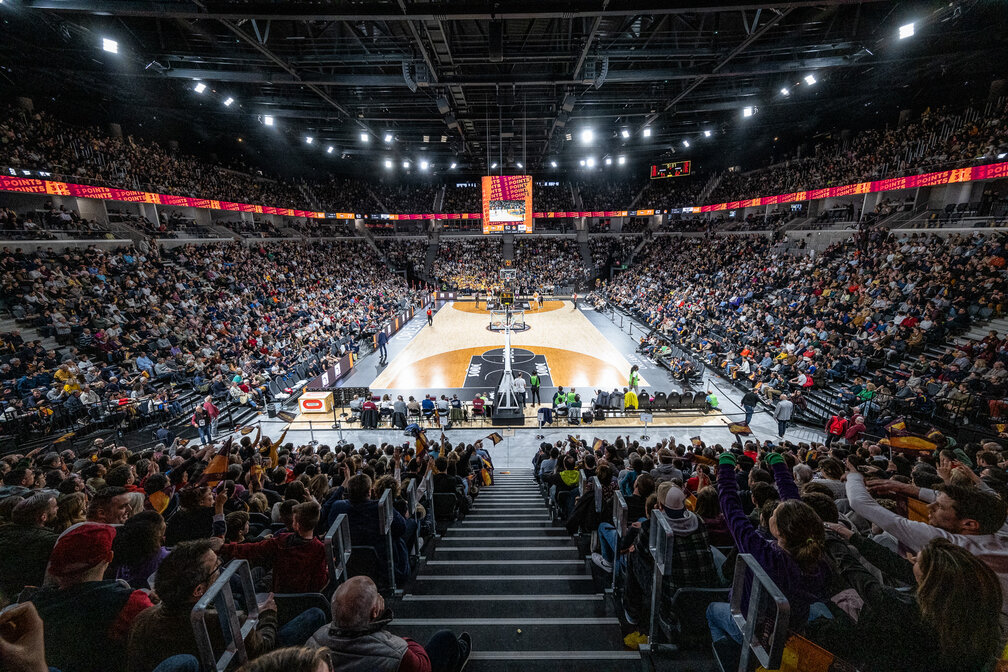 orléans loiret basket slaví vítězství! aktuální informace, výsledky a zajímavosti o basketbalovém týmu orléans loiret ve francouzské lize. sledujte úspěchy a novinky našeho týmu.