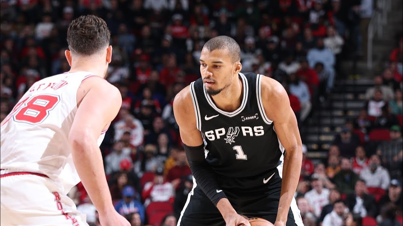 euroliga 25: monako prohrálo s virtusem v napínavém zápase plném emocí a dramatických momentů.